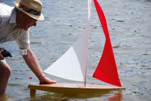 t37 rc sailboat